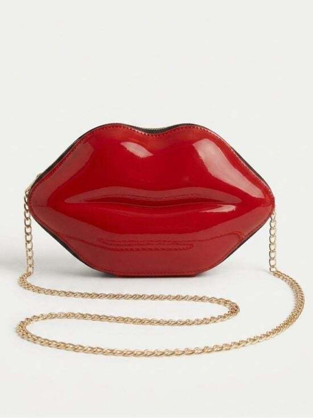 Red Lip-Shaped Crossbody Bag with Gold Chain